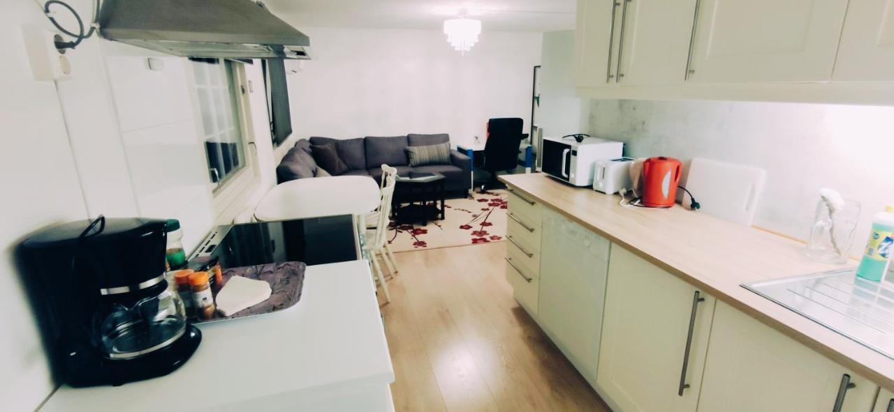 Gjestehus I Tveit Kristiansand Esterno foto